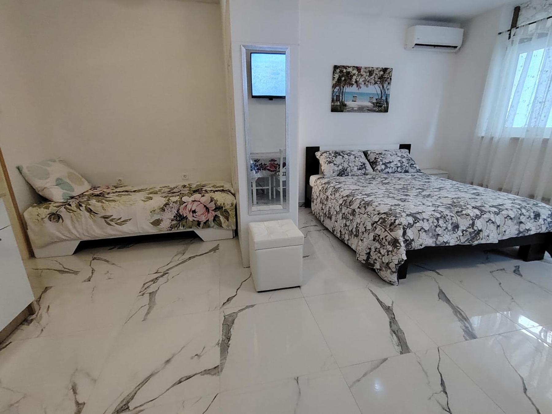 Studio-Apartman Ella بوريتش المظهر الخارجي الصورة