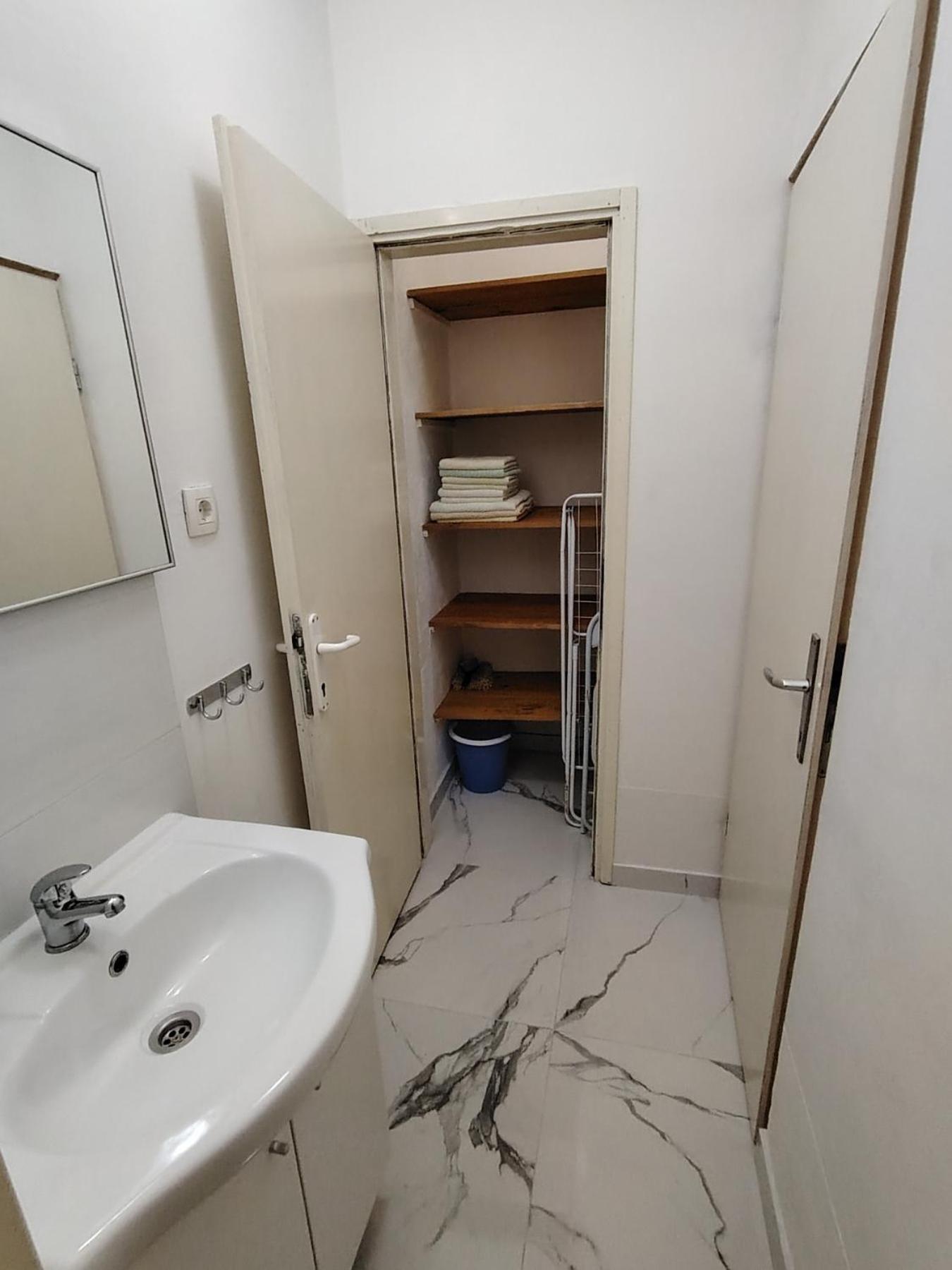 Studio-Apartman Ella بوريتش المظهر الخارجي الصورة